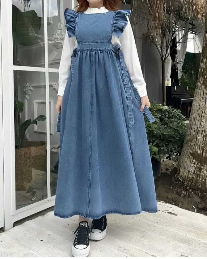 Robe Chasuble Longue en Jean avec Volants – Style Élégant et Modeste