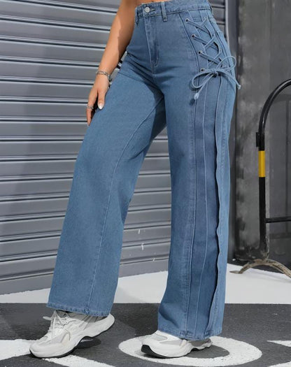 Pantalon Denim Évasé avec Détails Croisés