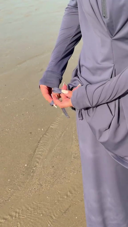 Titre : Burkini Performance & Style – Gris Anthracite