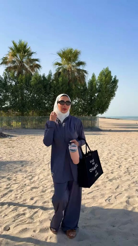 Titre : Burkini Performance & Style – Gris Anthracite